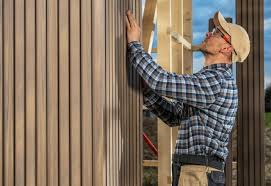 Best Aluminum Siding Installation  in Madisonville, TX